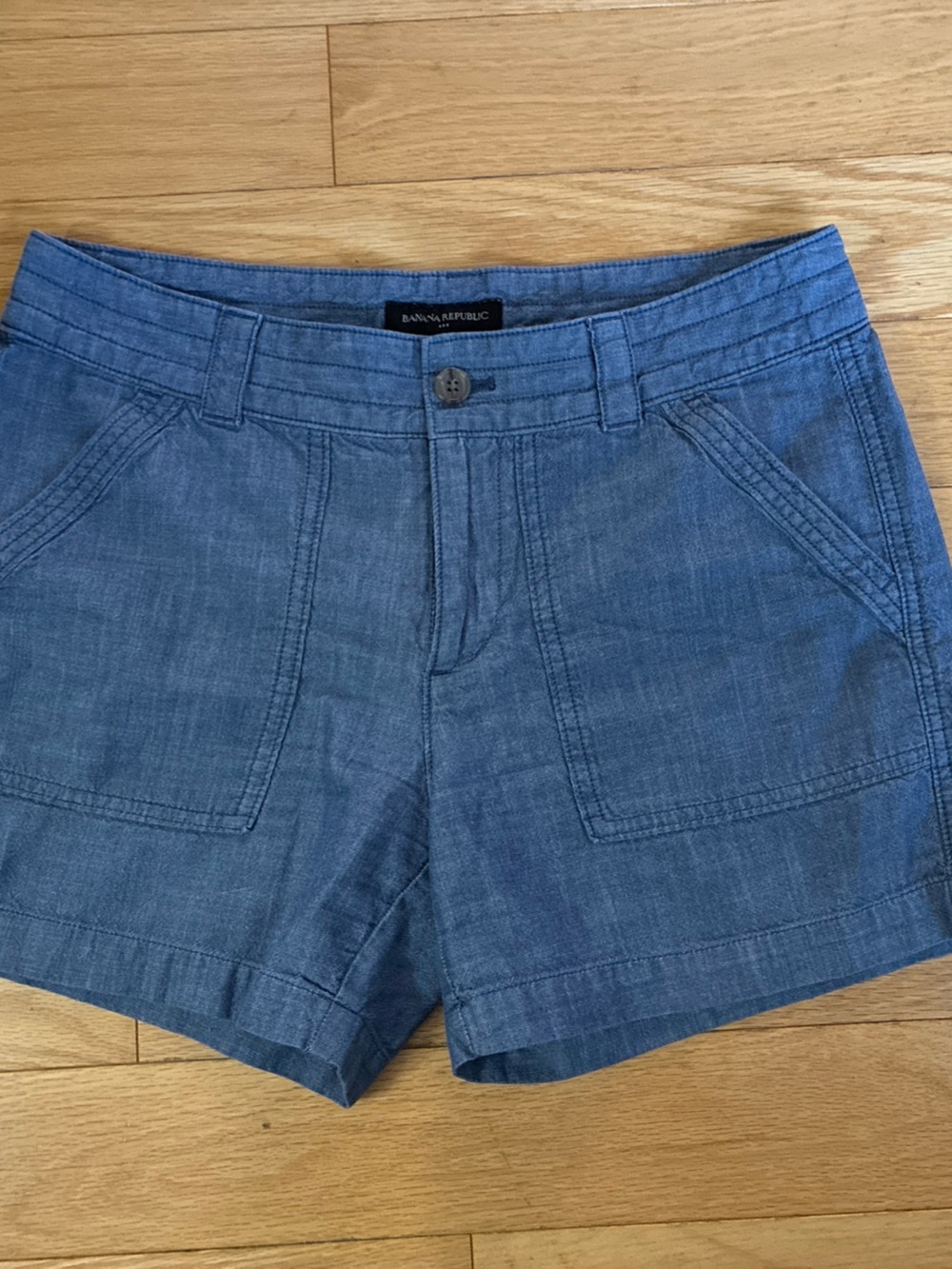 Banana Republic Chambray Blue Cuffed Shorts- Size 6